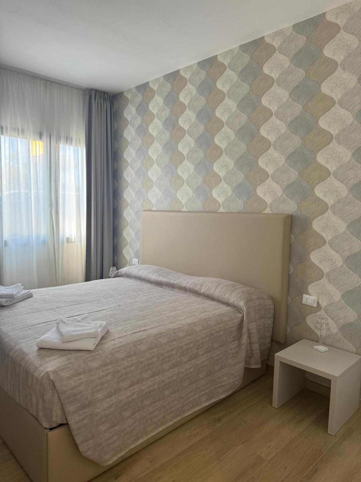 Guest House Al Porto 奇维塔韦基亚 外观 照片