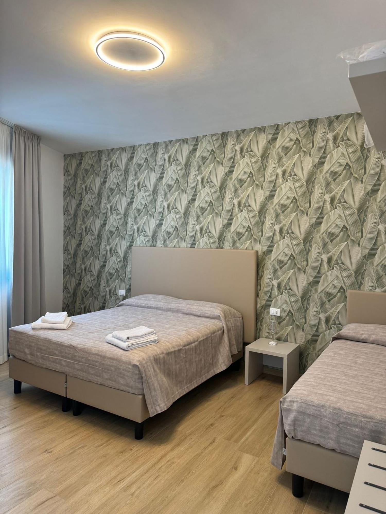 Guest House Al Porto 奇维塔韦基亚 外观 照片